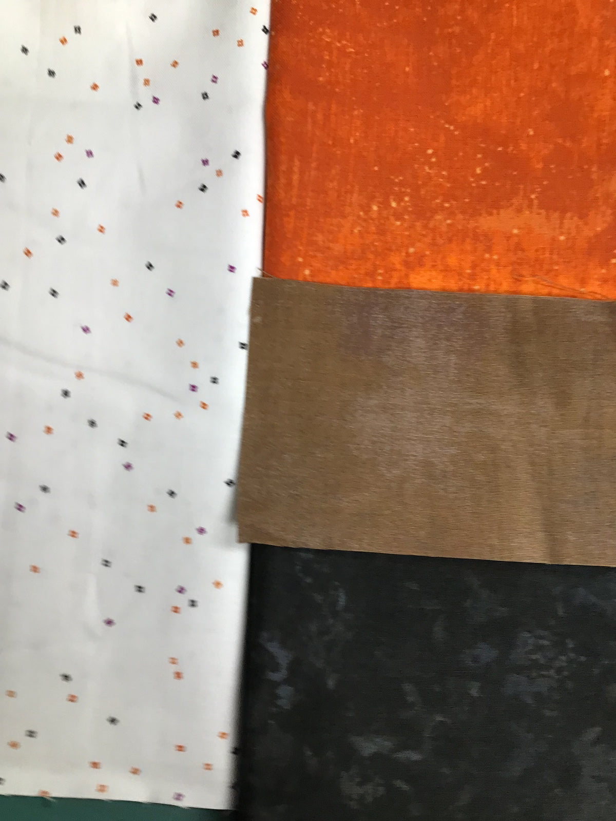 BLOCK OF THE MONTH - PURRFECT PUMPKIN PILLOW Tonal 18"x18"