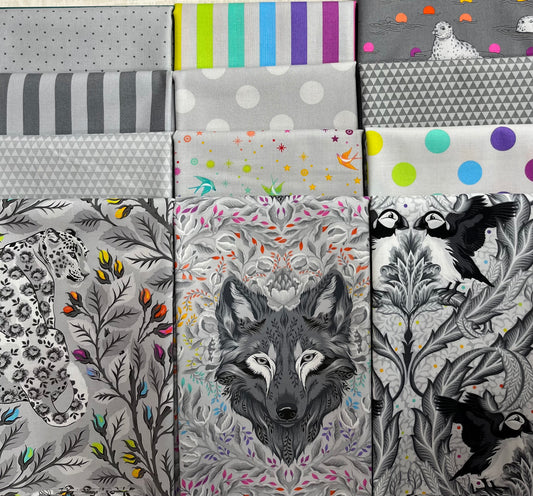 GRAYWORK light grey 12 Fat Quarters
