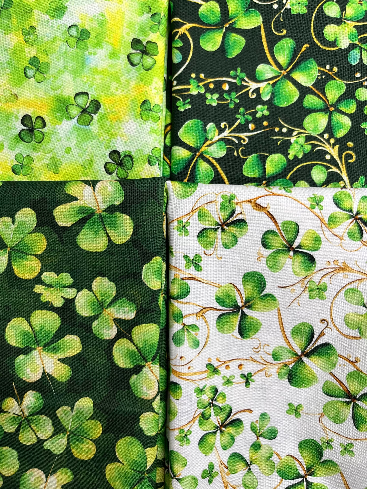 LUCKY CLOVERS 4 Half Yards