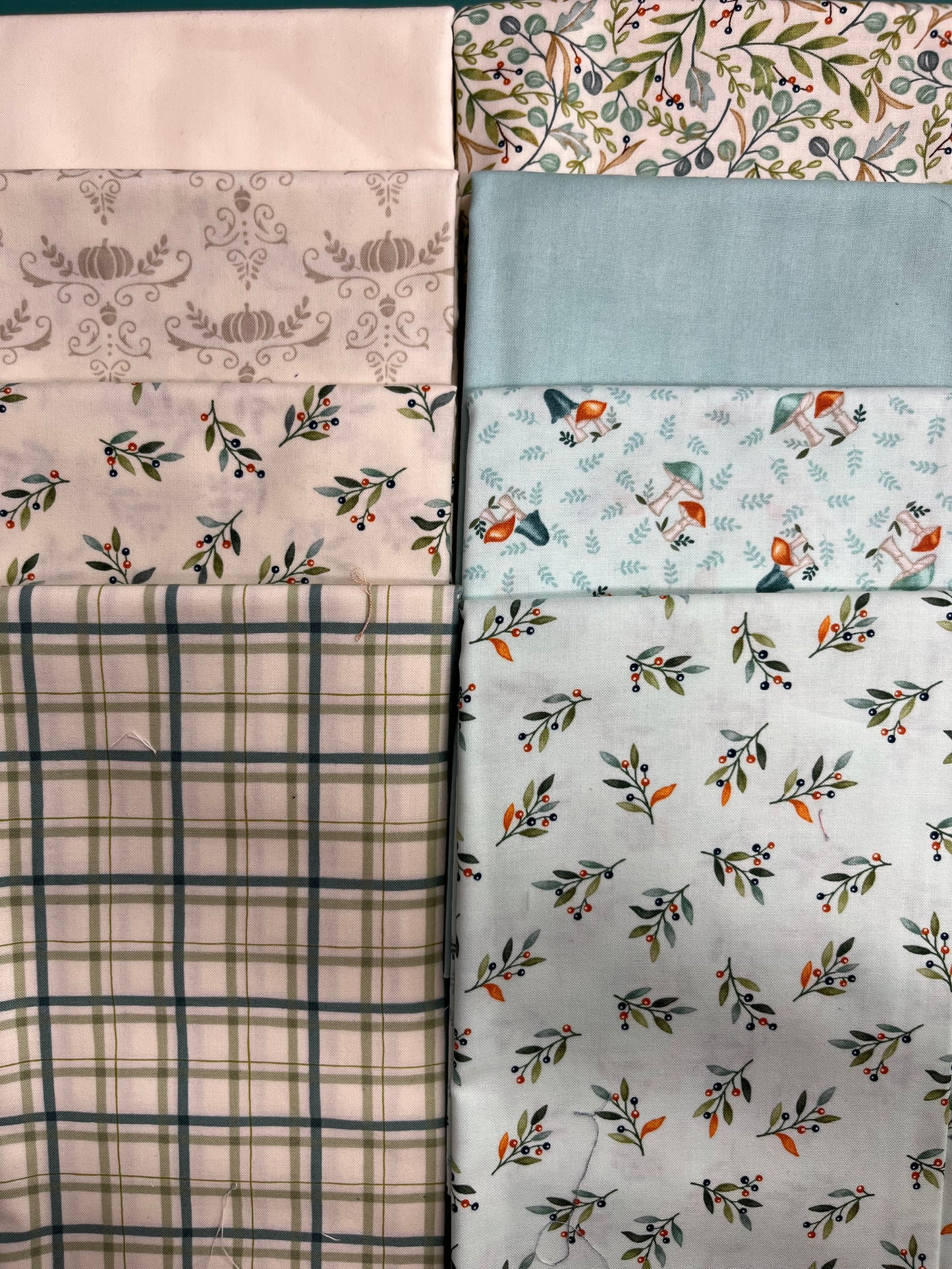 I LOVE FALL MOST OF ALL cream/mint 8 Half Yards