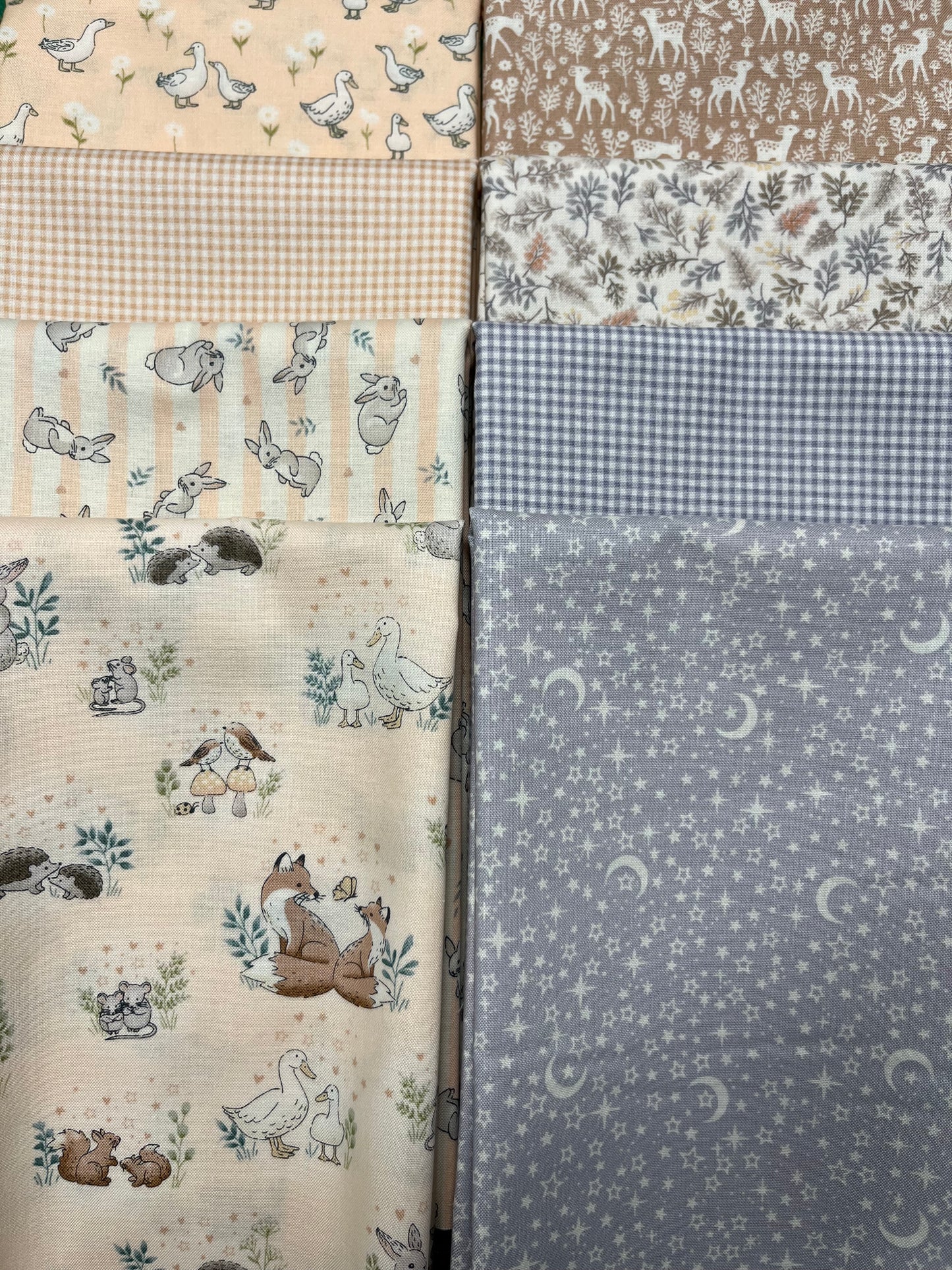 LITTLE ONES lilac blush 8 Half Yard