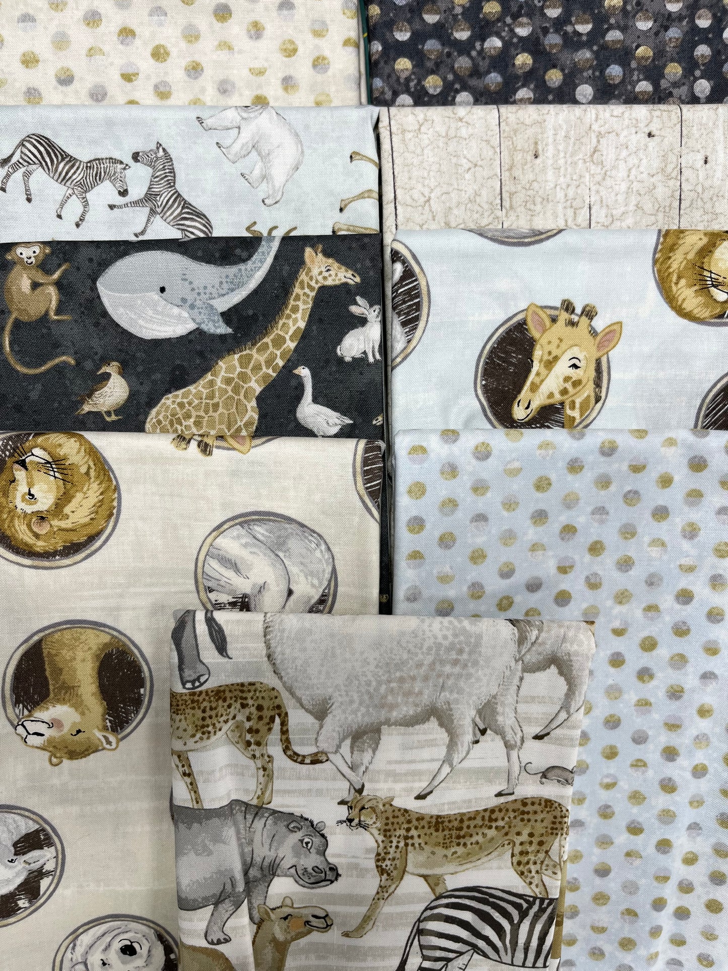 TWO BY TWO 9 Fat Quarters