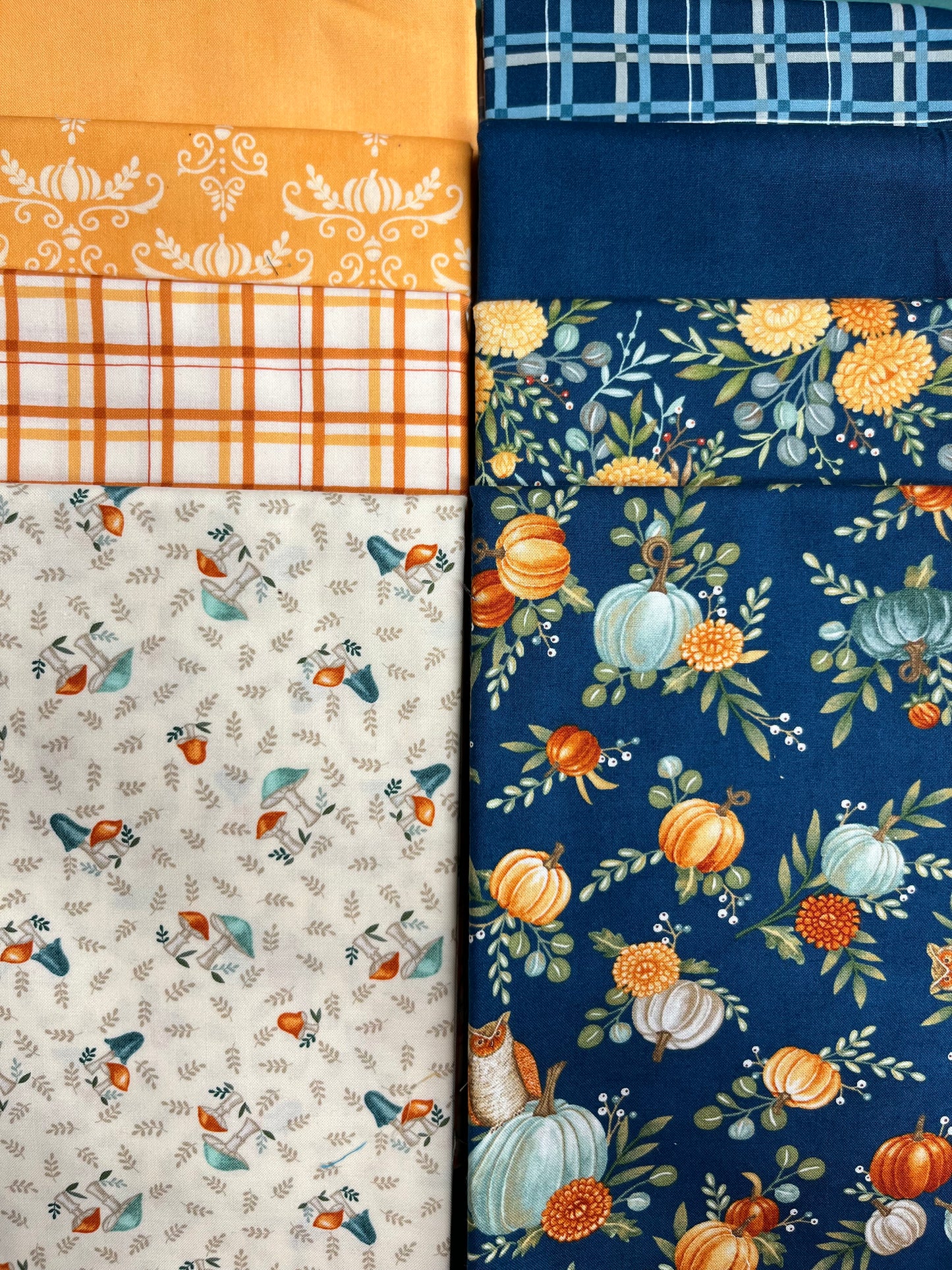 I LOVE FALL MOST OF ALL orange/blue 8 half yards