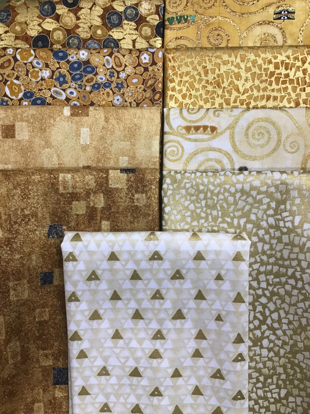 GUSTAV KLIMT Gold 9 Fat Quarters