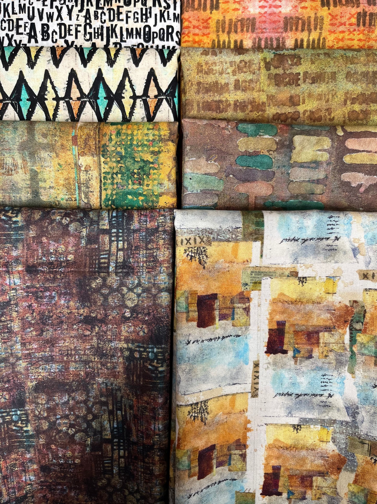 On Your Mark Desert 8 Fat Quarters