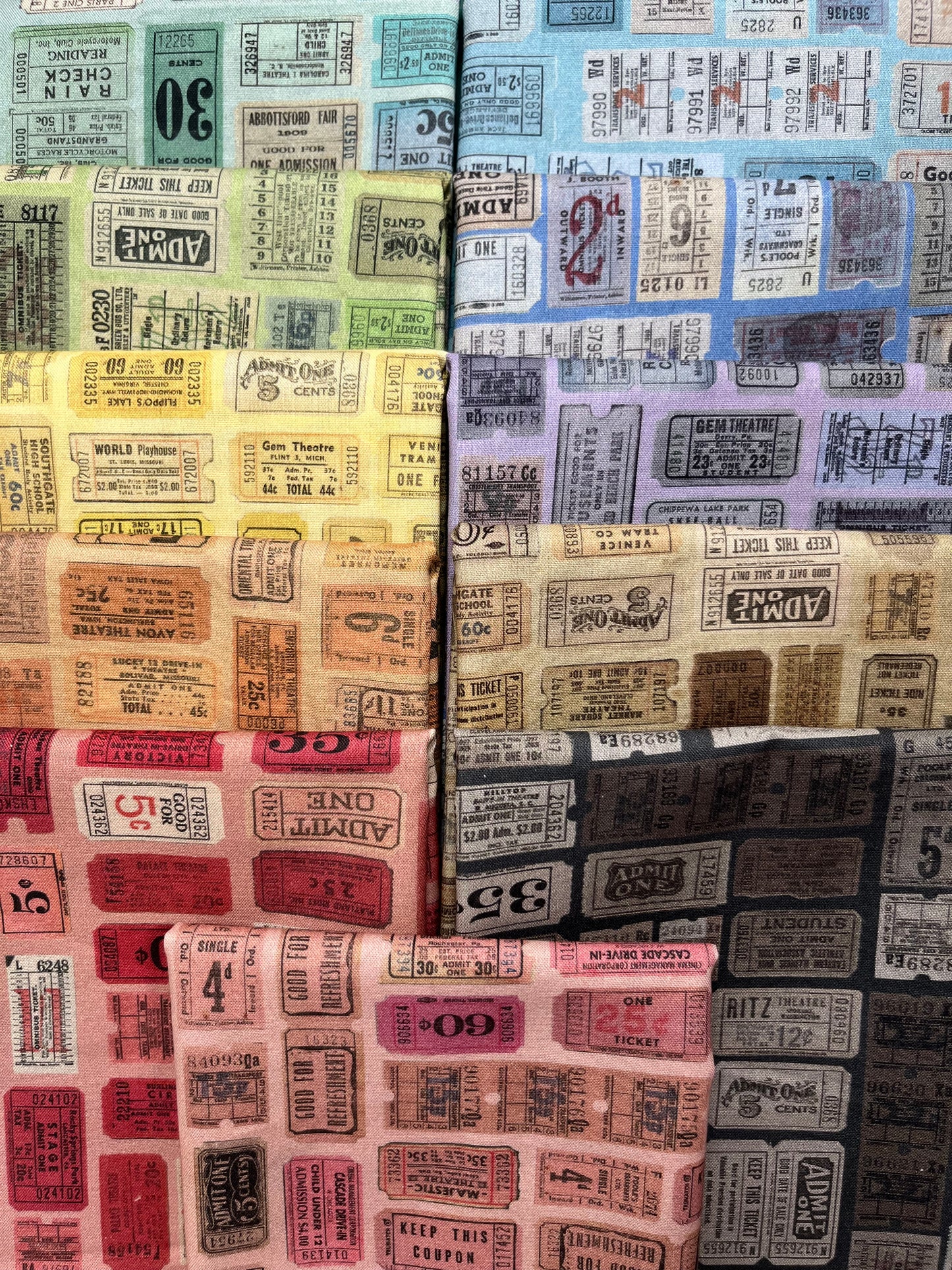 PALETTE MULTI Tickets 11 Fat Quarters