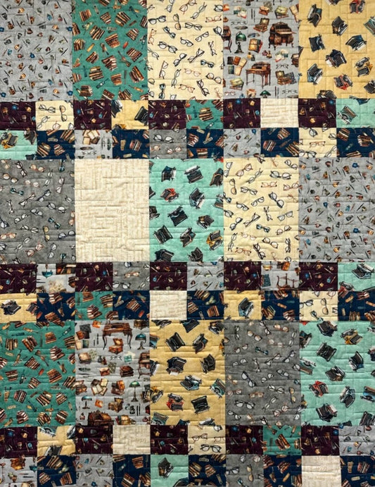 HERITAGE Bookworm  45"x59"