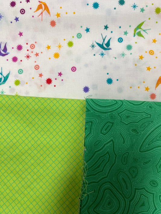 BLOCK OF THE MONTH - GOOD LUCK PILLOW - Tula 18"x18"