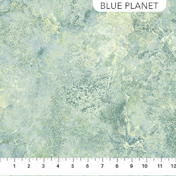 STONEHENGE GRADATIONS II Quartz light blue planet 480