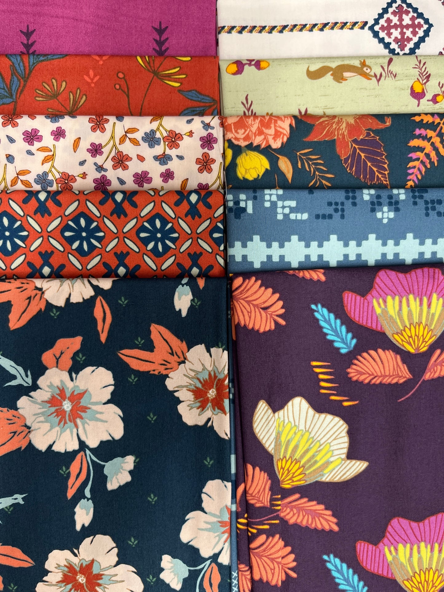 AUTUMN VIBES 10 Fat Quarters