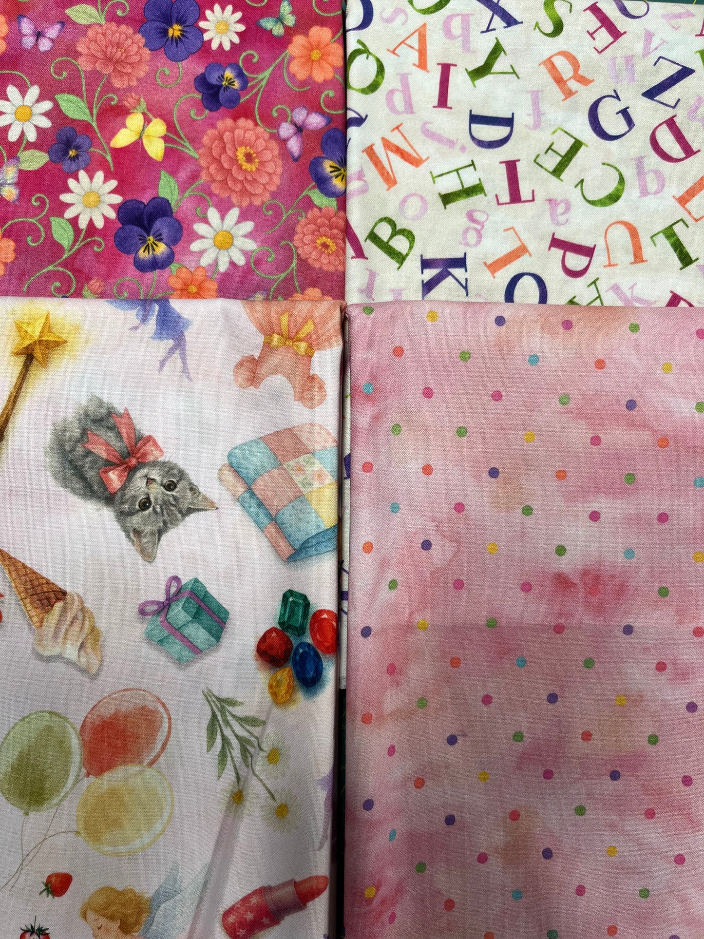 THINGS THAT GO A TO Z  Girl 4 Half Yards