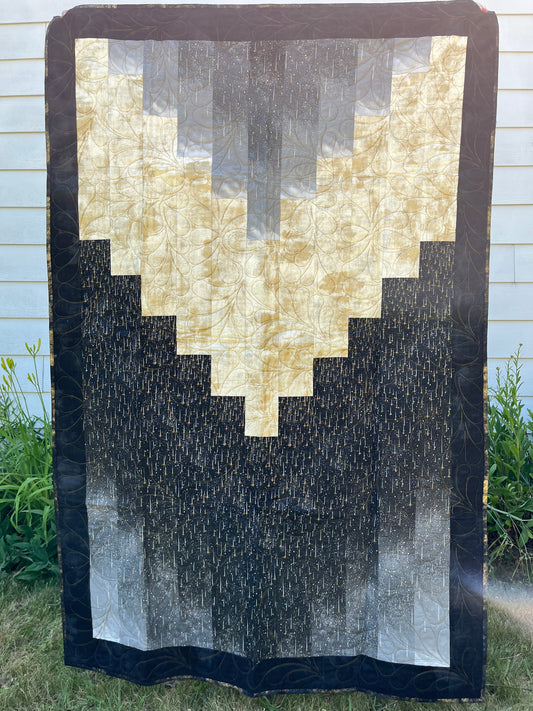 QUILT Garden Villa Black/gold