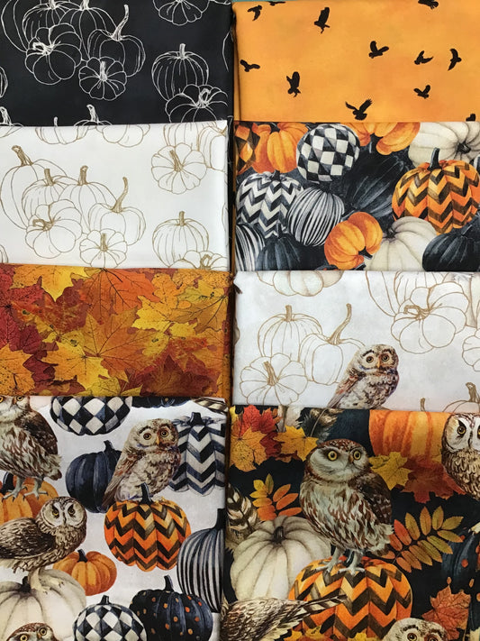 NIGHT OWL 8 Fat Quarters