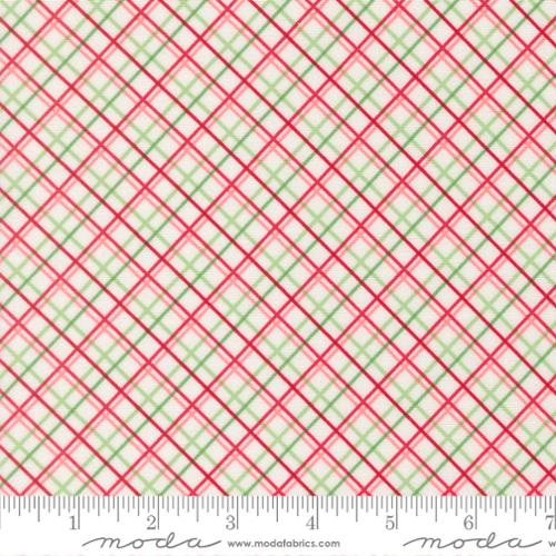 MERRILY ON HIGH Plaid snow