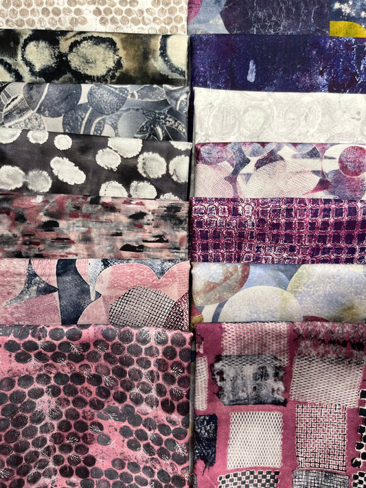 INTO FOCUS 14 Fat Quarters