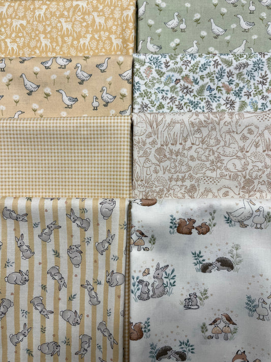 LITTLE ONES yellow sage 8 Fat Quarters