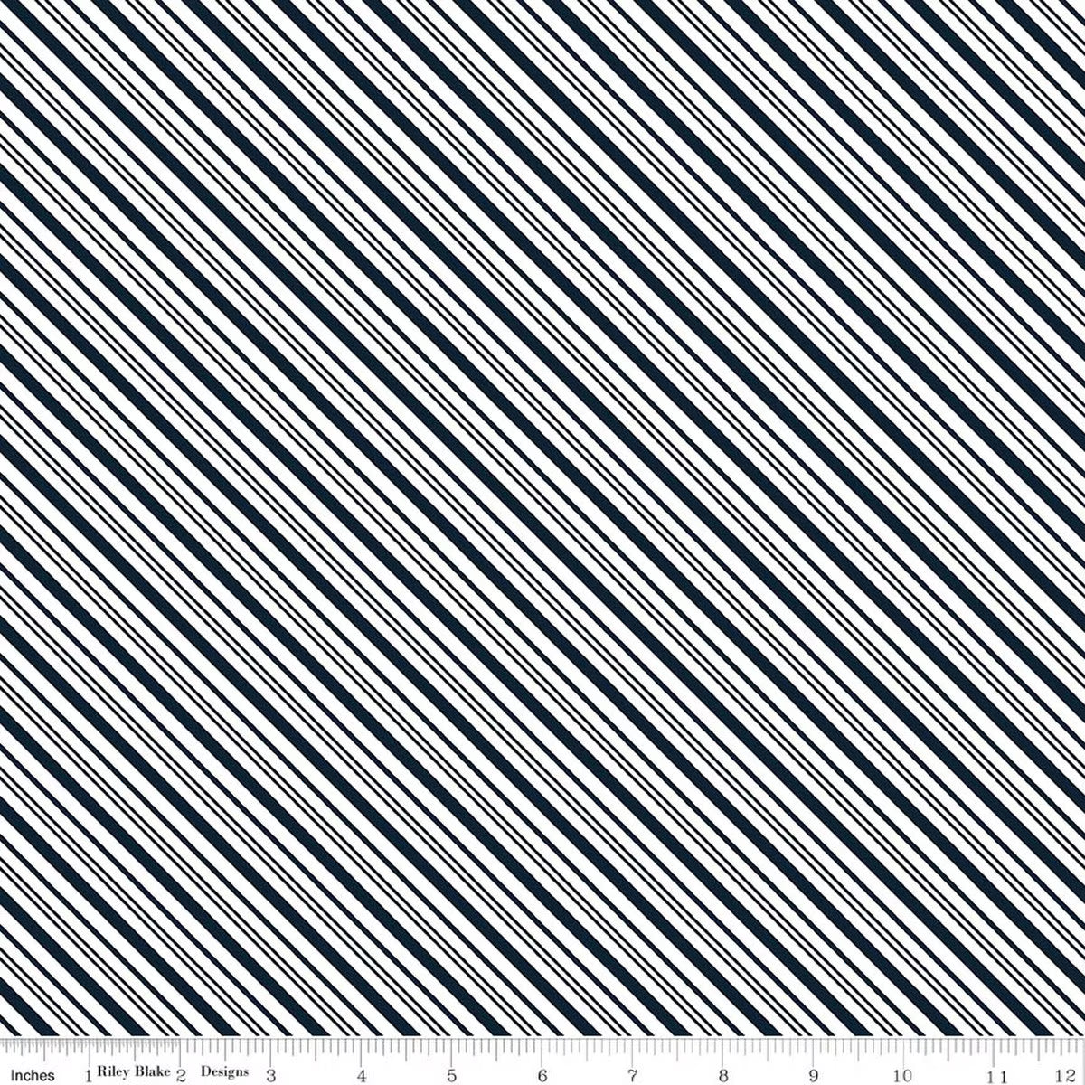A PERFECT WINTER Stripes navy