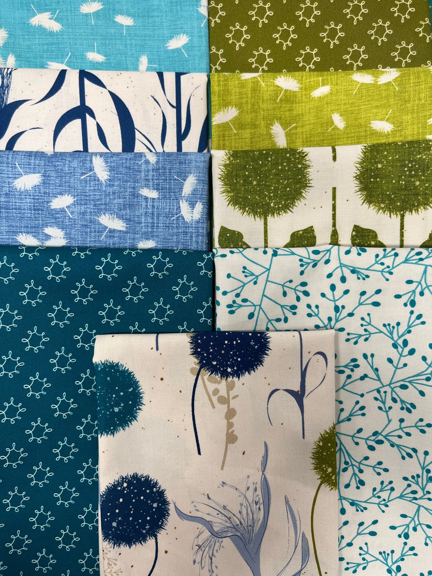 WISHFLOWER Cool 9 Fat Quarters