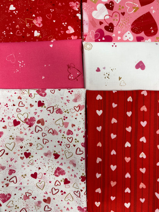 CHARMING LOVE  6 Fat Quarters