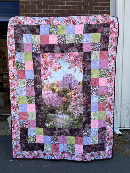 QUILT Hillsidecharm Sakura blooms