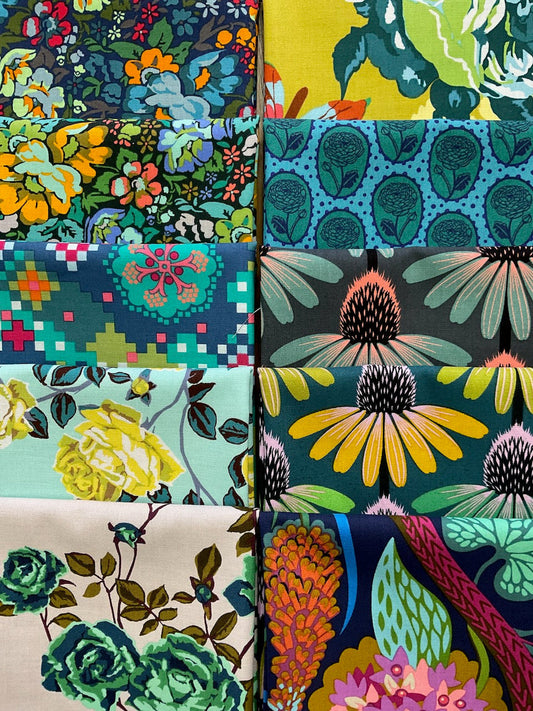 LOVE ALWAYS Glisten 10 fat quarters