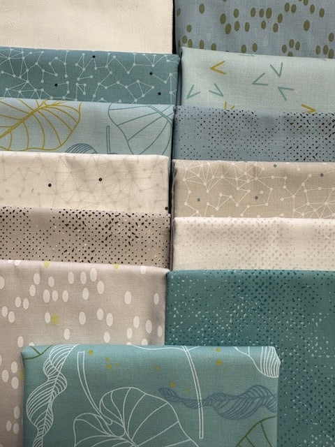 OLIVE YOU Blue/White 13 Fat Quarters